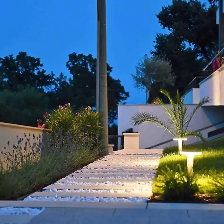 Bella Vista 2 * Ičići