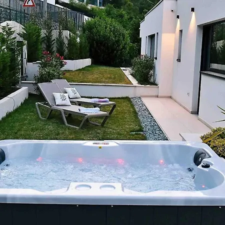 Villa Bella Vista 2 *